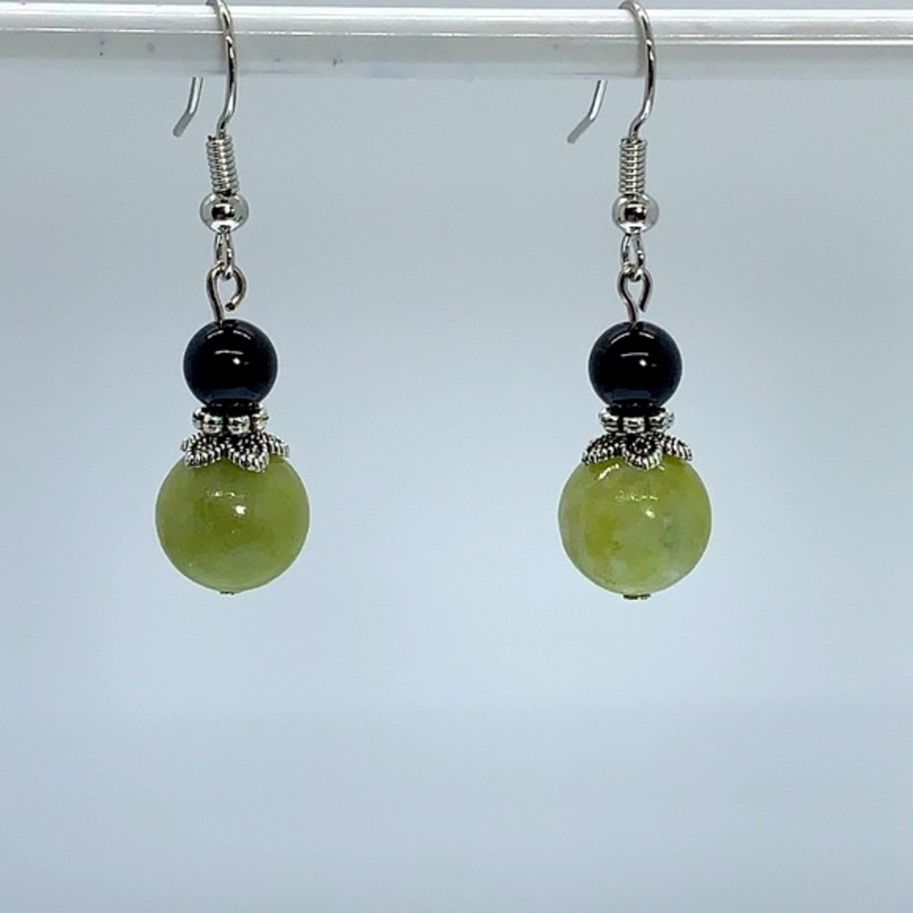 21125 ⭐️Onyx and Chinese Jade earrings⭐️